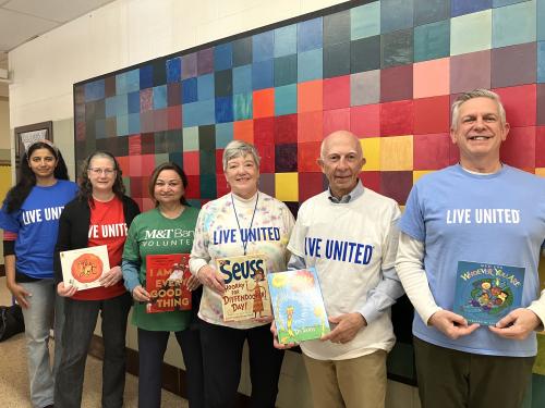 volunteers in Live United shirts